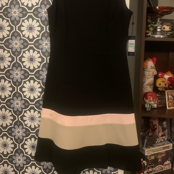 Tommy Hilfiger womens size 8 dress NWT - Picture 13 of 16